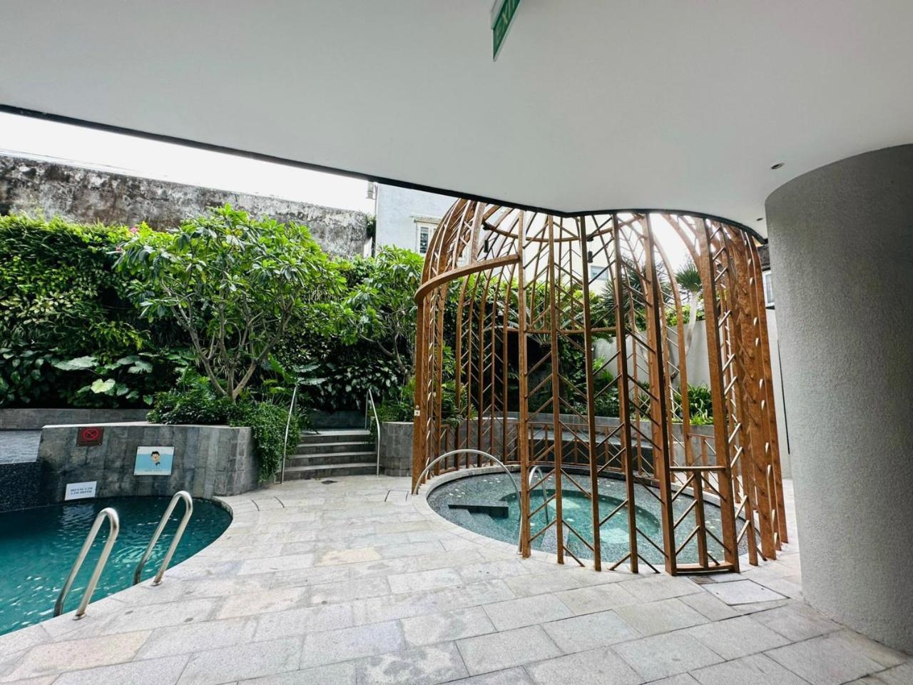 Luxury 2 Or 3Br Apartment In Dist 1 N Pool, Gym, Airport Pickup Ho Chi Minh Zewnętrze zdjęcie